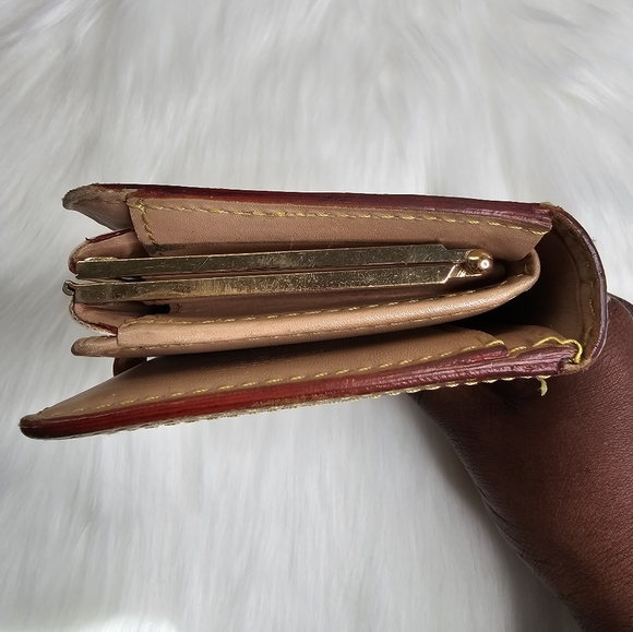 AUTHENTIC Louis Vuitton Multi Color Monogram Murakami Kisslock Wallet 🩷✨️ - Picture 5 of 14